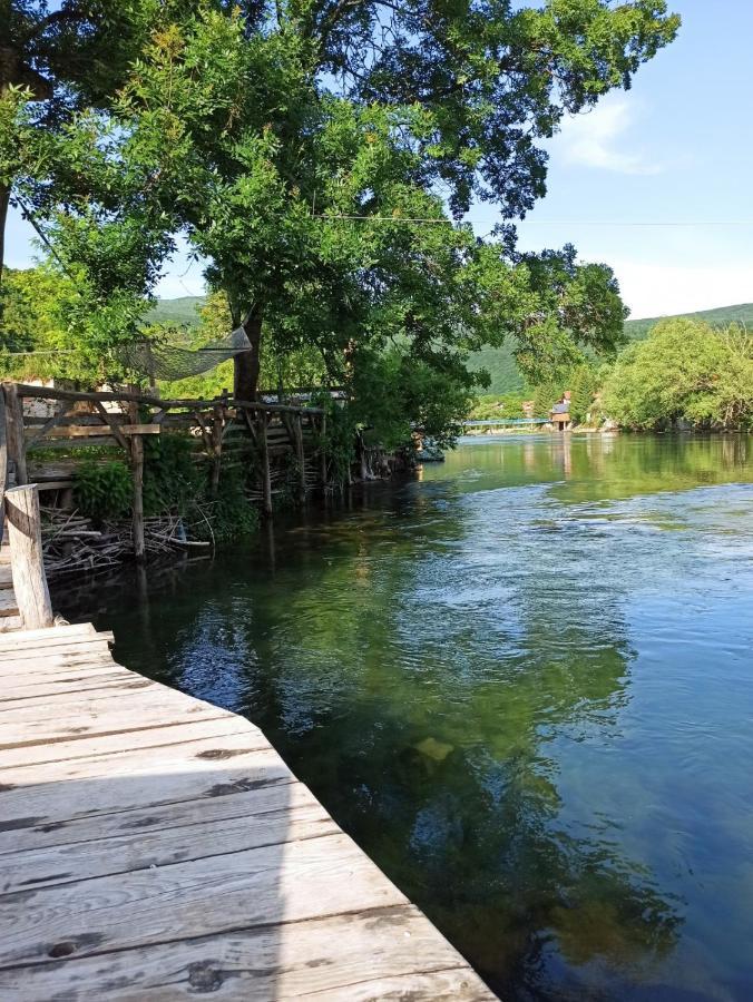 Bungalov Cozy Una Kulen Vakuf Buitenkant foto